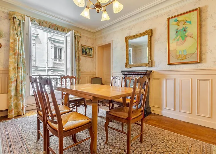 Chanzy-Spacieux Appartement Familial Place De La Nation